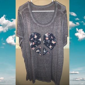 Torrid size 5 floral peace heart tee